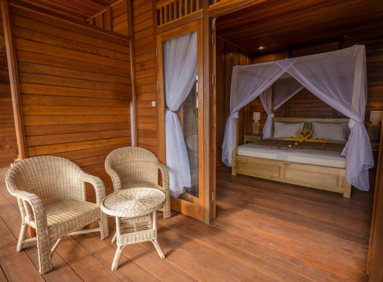 Bungalow de 30 m² con 1 habitación/es y 1 baño/s de uso privado, en Pulau Bangka Totohe Exterior foto
